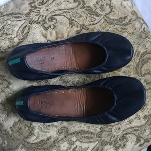 Tieks California Navy Size 10